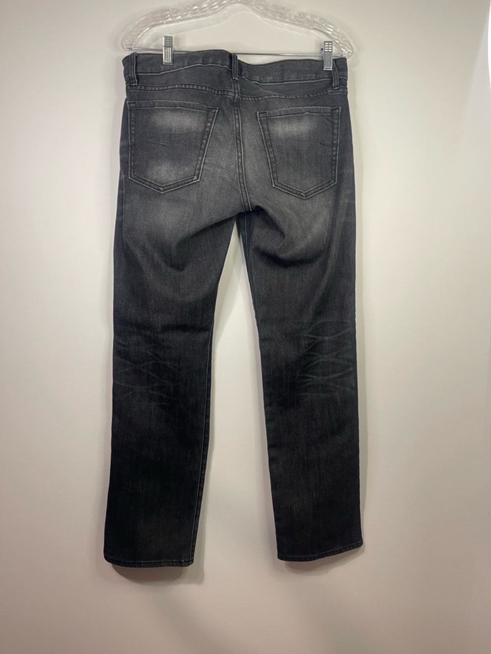 GAP Women's premium Straight Leg Jeans in Washed Charcoal - Picture 12 of 13